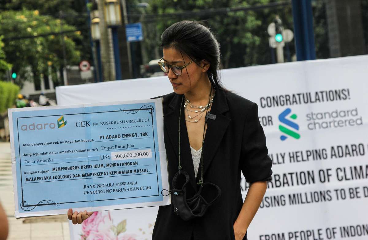 Aksi tolak pembiayaan produsen batubara