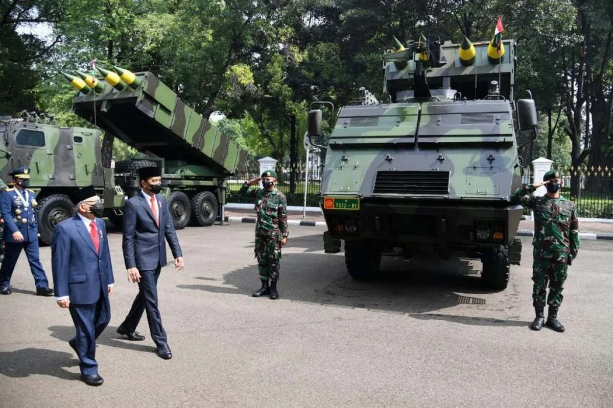 Jokowi Ucapkan Terima Kasih ke TNI Telah Mendukung Selama 10 Tahun Terakhir