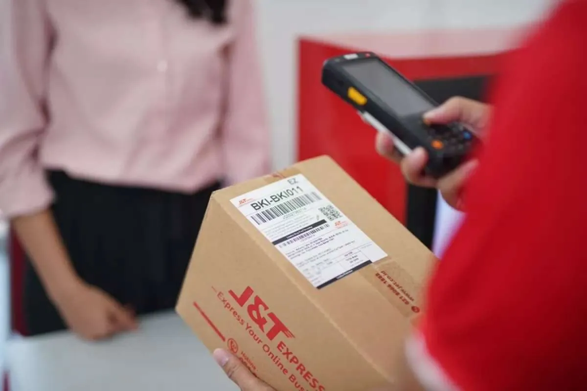 Transaksi pengiriman J&T Express Harbolnas 10.10 melesat hingga 13,5 juta paket