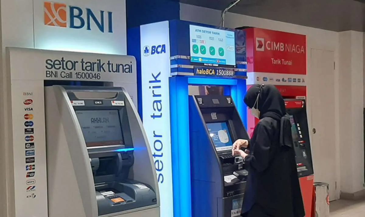 Cara Tarik Tunai Saldo DANA lewat ATM BCA dan Biayanya