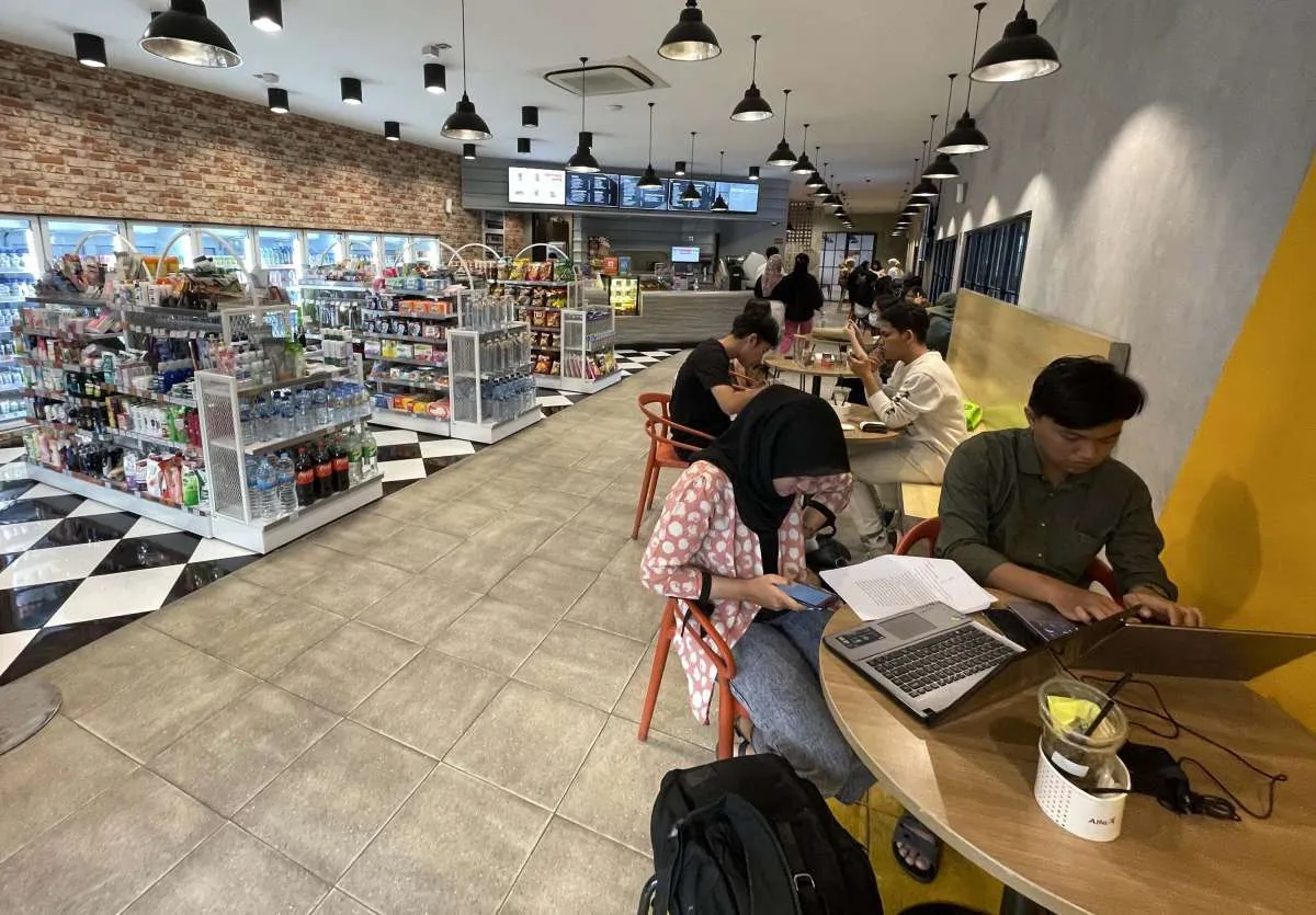 Cara Menghilangkan Objek di Foto Tanpa Aplikasi dan Tidak Perlu Jago Editing