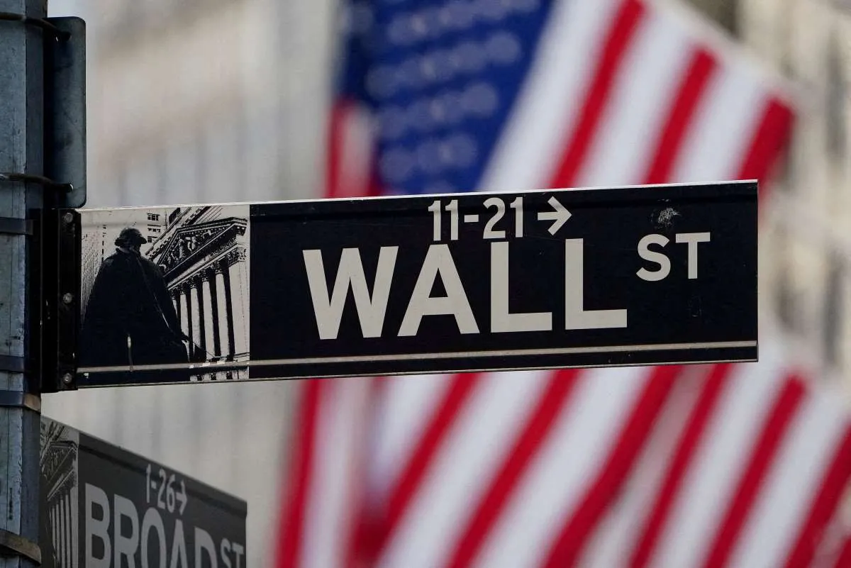 Wall Street Dibuka Bervariasi Senin (6/4): Pasar Cermati Peluang Damai AS-Iran