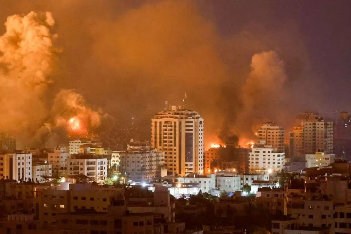 Militer Israel Kepung Rumah Sakit di Gaza, Bayi yang Baru Lahir Meninggal