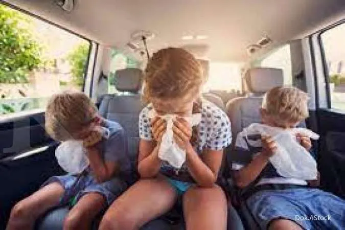Mengenal Motion Sickness yang Sering Terjadi pada Anak Ketika Perjalanan Jauh