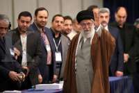 Khamenei Tuding Trump Dalang Protes Berdarah Iran yang Tewaskan Ribuan Orang