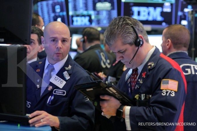 Wall Street menanti laporan pendapatan perusahaan 