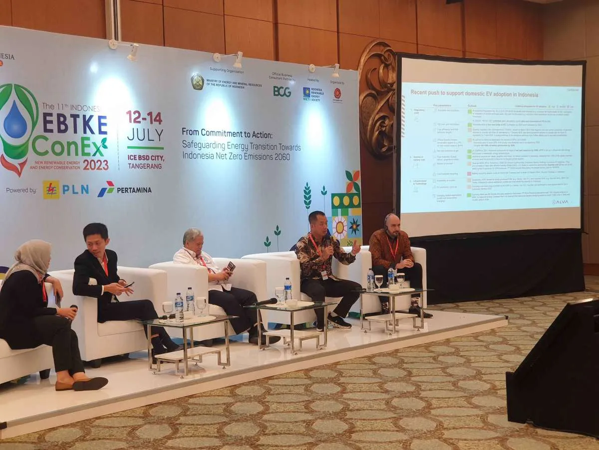 ALVA Beri Edukasi bagi Masyarakat & Industri Manfaat & Potensi Energi Terbarukan