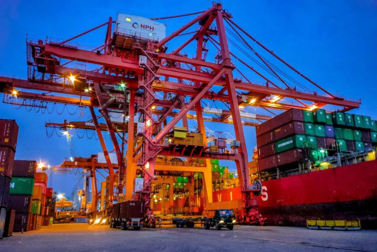 China Merchants Lakukan Tender Offer Saham PORT, Cek Rekomendasi Sahamnya