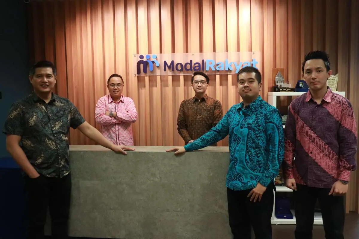Dukung Inklusi Keuangan di Jawa Timur, Modal Rakyat Buka Cabang di Surabaya