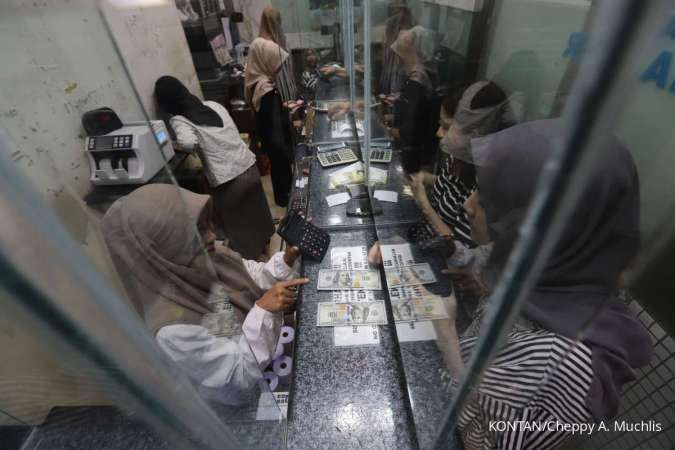 Kurs Dollar-Rupiah di Bank Mandiri