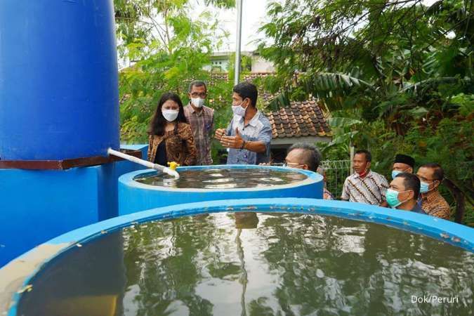 Peruri Bangun Sarana Air Bersih untuk Warga di Karawang 