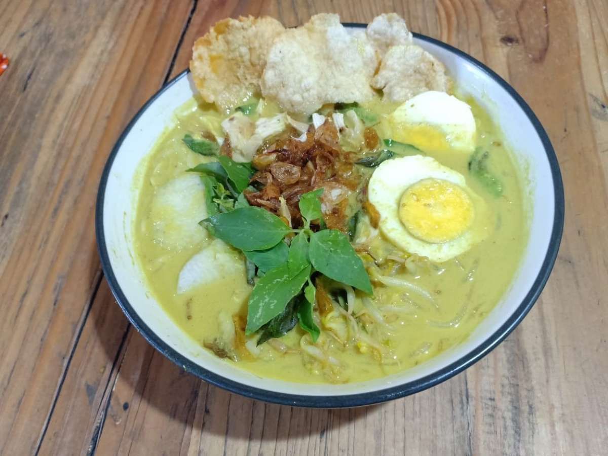 Coba Laksa Cibinong ala Omah Oong
