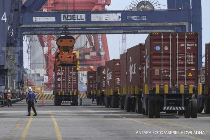 Neraca Perdagangan Indonesia di Januari 2022 Surplus US$ 930 juta
