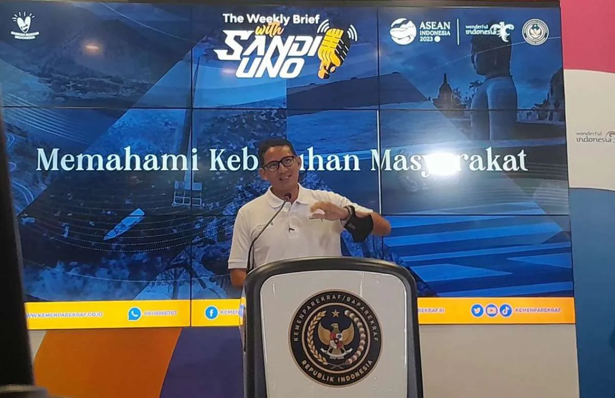 Larangan Turis Asing Sewa Motor, Sandiaga: Perlu Kajian Komprehensif