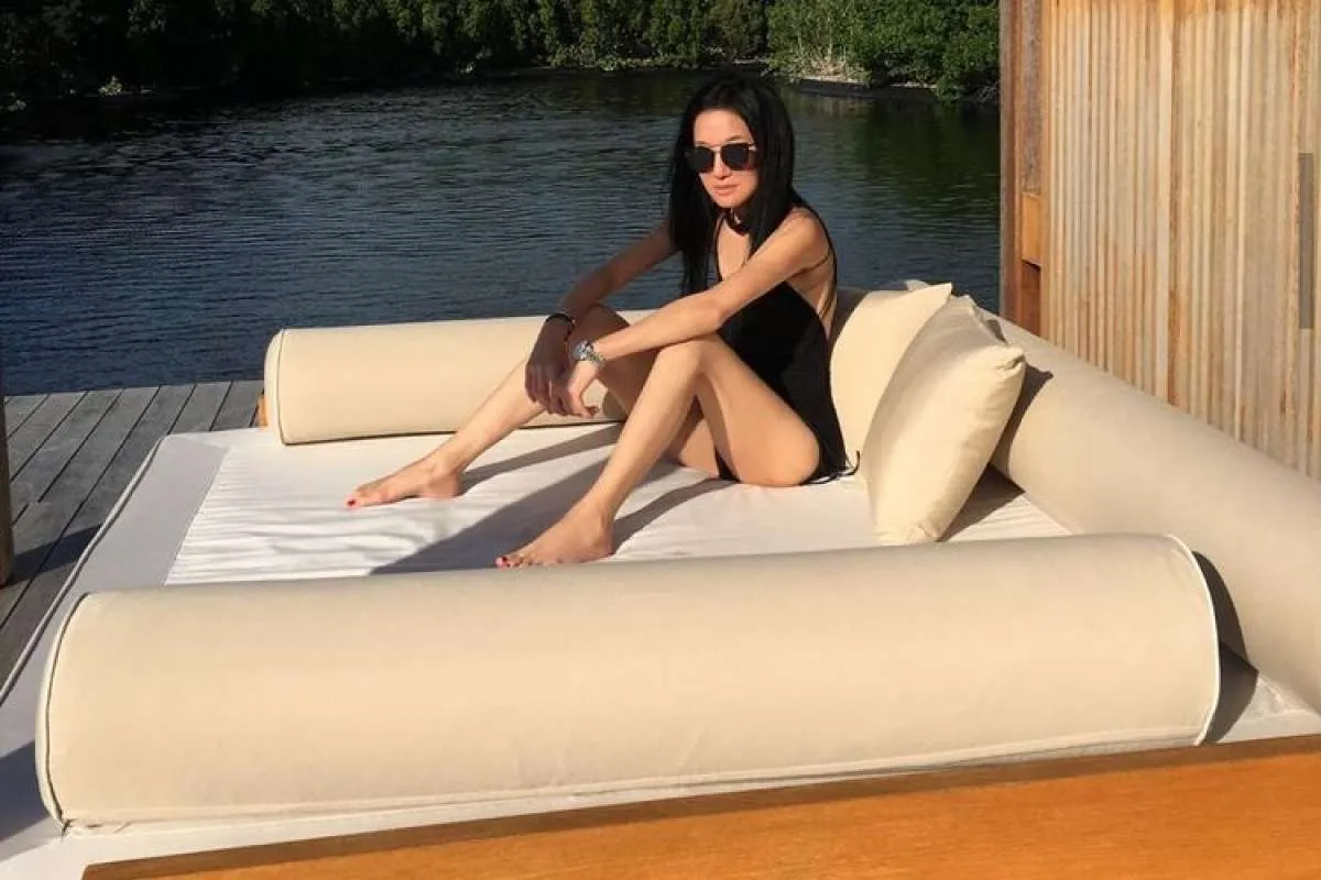 5 Fakta Vera Wang Tetap Cantik di Usia 72 Tahun