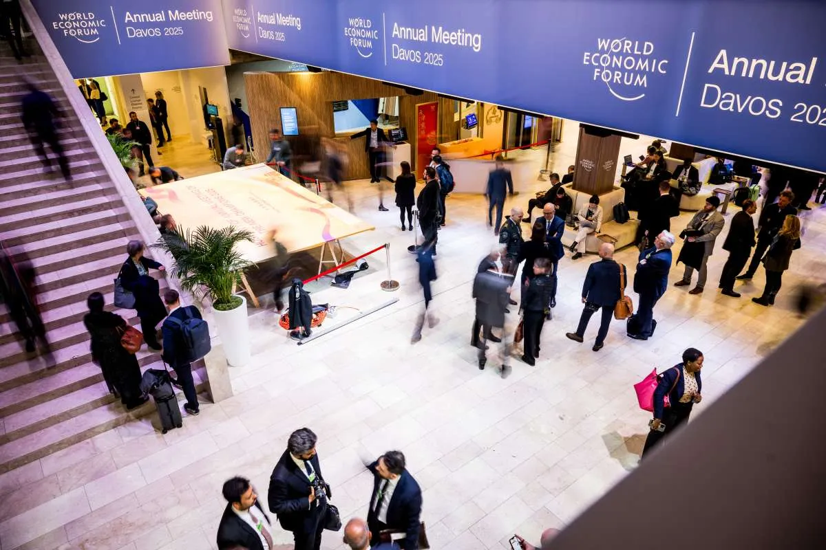 Survei Forum Ekonomi Dunia Menunjukkan Berbisnis Lebih Sulit pada Tahun 2025