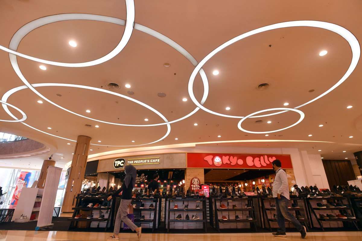 Nasib Peritel saat Tak Ada Makan Malam di Mal