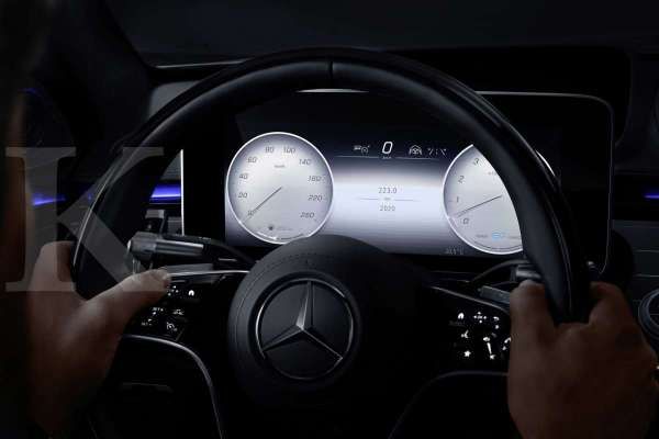 Mercedes-Benz rilis tampilan resmi teknologi MBUX pada seri S-Class 2021