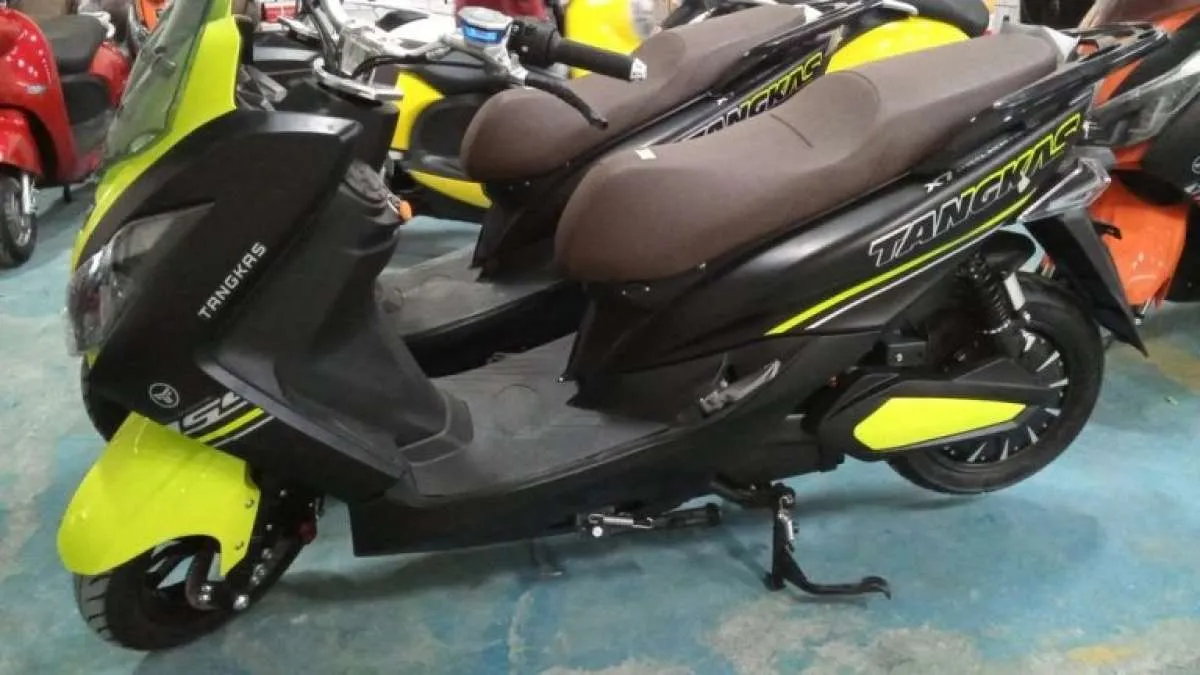 Insentif Pembelian Kendaraan Listrik Belum Jelas, Penjualan Motor Elektrik Turun