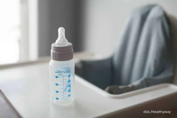 Dijamin Bebas Bakteri, Ini 2 Metode Sterilkan Botol Susu Bayi
