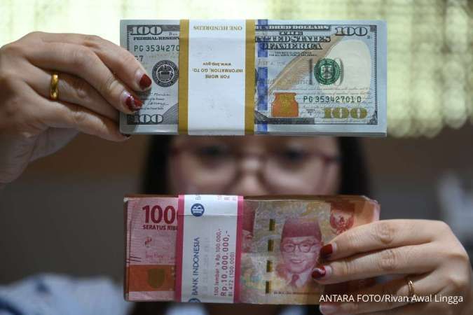 Faktor Eksternal Mengkhawatirkan, Rupiah Berpotensi ke Rp 16.000