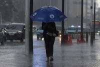 Hujan Lebat Turun Merata, Ini Peringatan Dini BMKG Cuaca Besok (31/10) di Jabodetabek