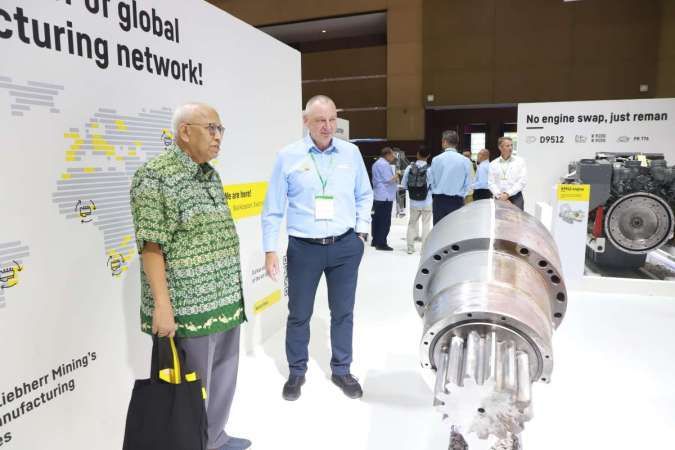 Liebherr Group Tampilkan Solusi Berkelanjutan di Ajang Mining Indonesia 2025