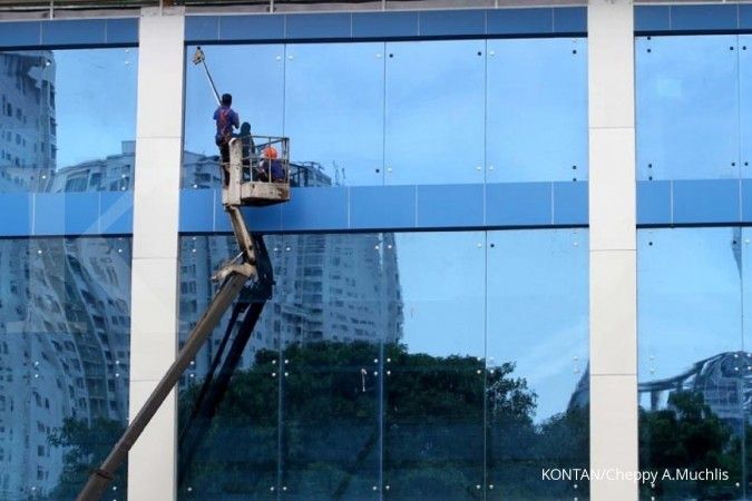 Kendala Industri Kaca pada 2025: Gas Murah Tersendat, Permintaan Melambat