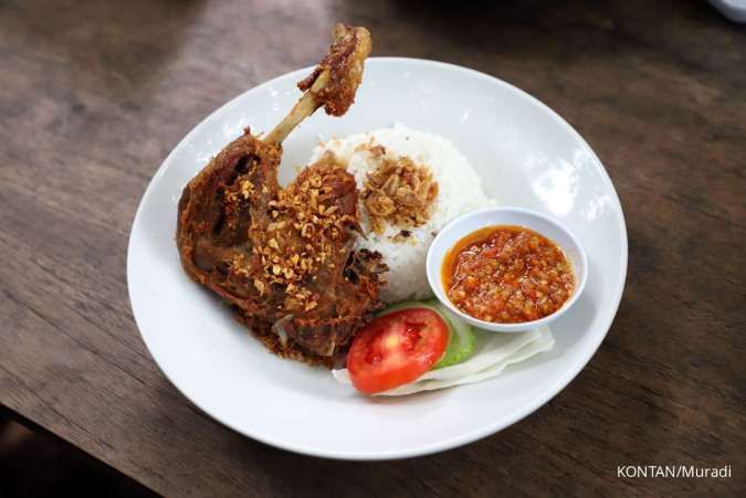 6 Tempat Makan Bebek Enak di Bandung yang Selalu Ramai dan Wajib Dicoba