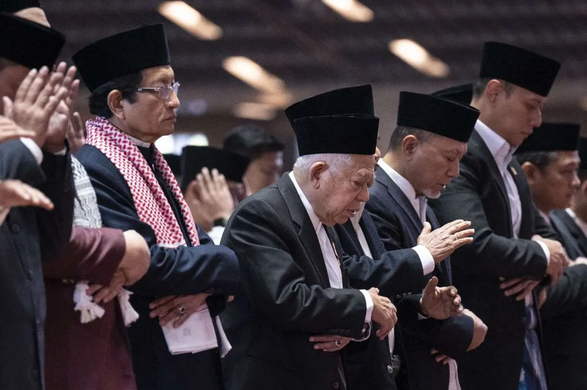 Jokowi di Semarang, Ma’ruf Amin Shalat Ied di Jakarta