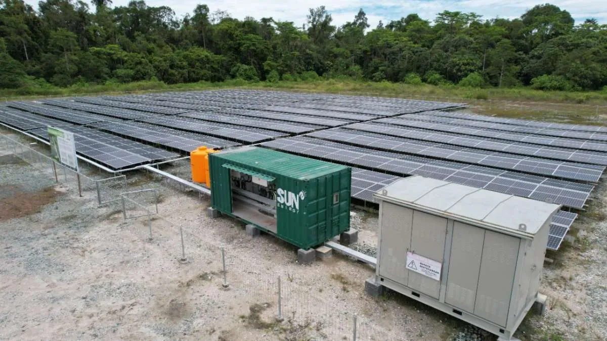 SUN Energy Kembangkan Teknologi Solar PV Roll Up di Kawasan Tambang Kalimantan