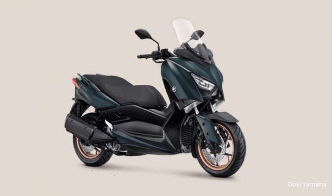 Yamaha Tampilkan Xmax dengan Warna Terbaru