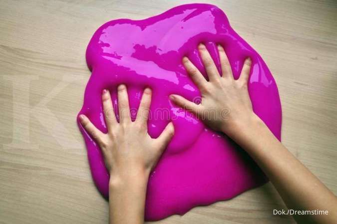 Cara Mudah Membuat Slime yang Lembut, Cocok untuk Mengisi Hari Libur Bersama Anak