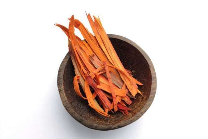 Bisa Menghentikan Diare, Ini Manfaat Lain Kayu Secang untuk Kesehatan Tubuh