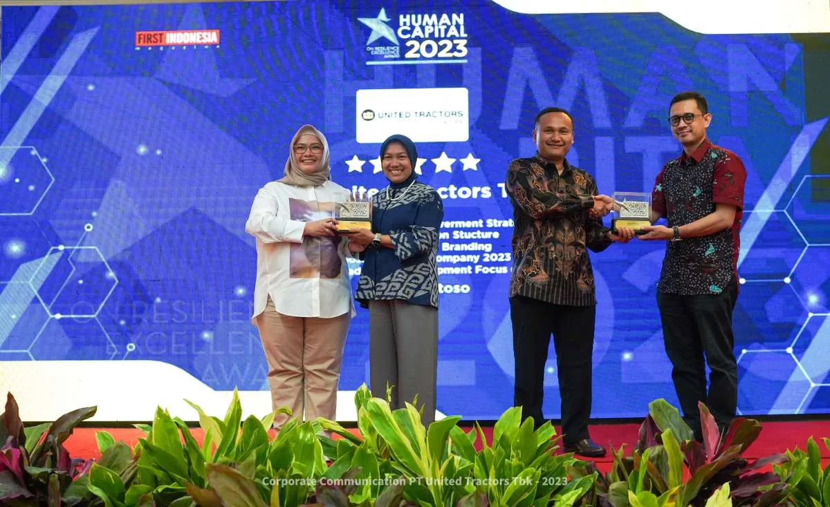 United Tractors Raih 4 Penghargaan di HCREA2023, Berhasil Kembangkan SDM Berkualitas