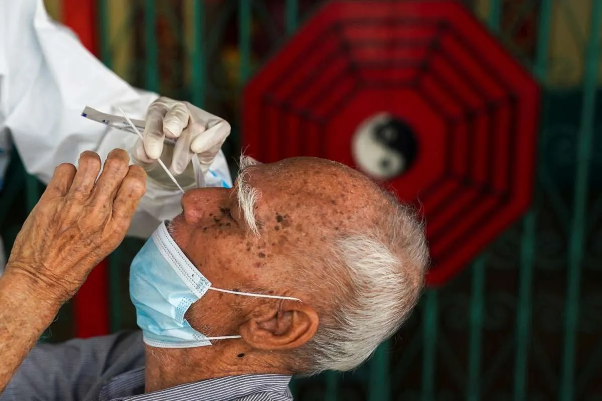 Perlukah Tes PCR Jika Hasil Antigen Positif? Simak Jawaban Kemenkes & Satgas 