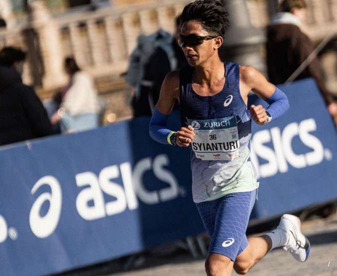 Atlet Lari Robi Syianturi Pecah Rekor di Sevilla Marathon 2026