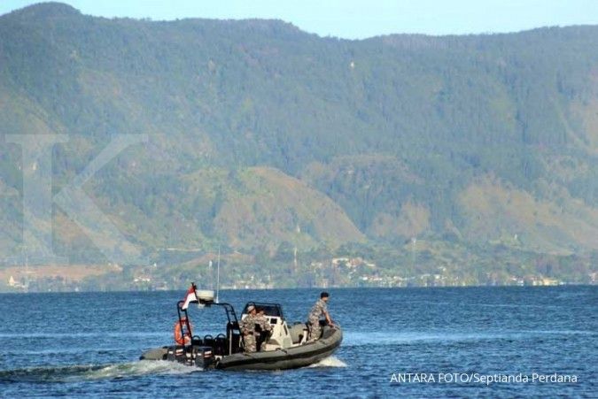 Jokowi pushes for faster development of Lake Toba