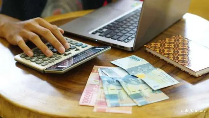 9 Strategi Pintar Mengatur Keuangan untuk Sandwich Generation biar Tetap Stabil