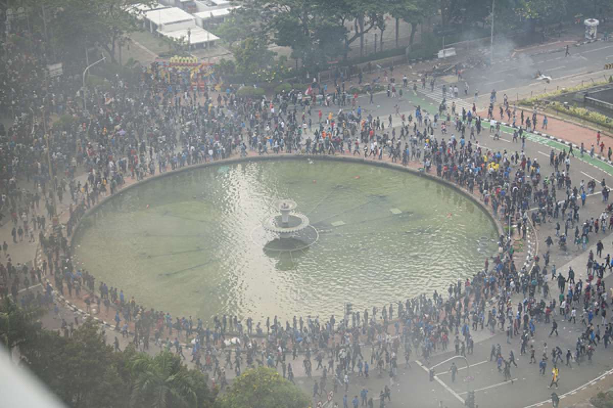 Omnibus Bikin Panas Pekerja, Adem di Pengusaha