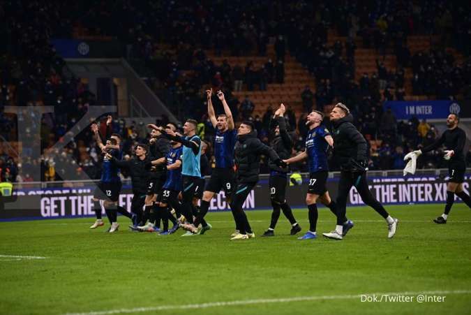 Klasemen Liga Italia pekan ke-15: AC Milan & Inter Milan tempel Napoli