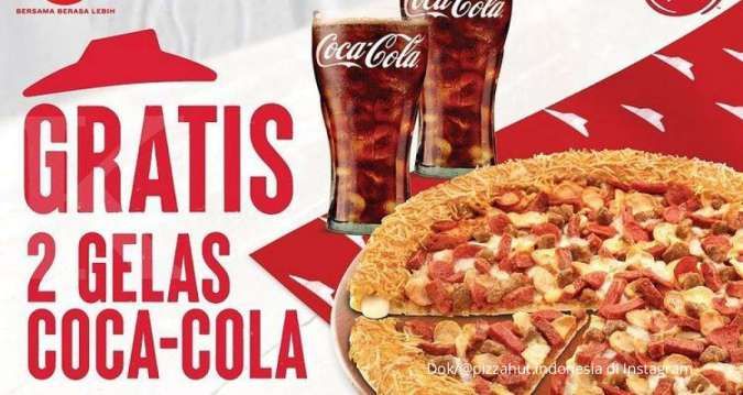 Promo Pizza Hut 6-31 Desember 2021, stuffed crust crispy cheese & gratis 2 Coca-Cola