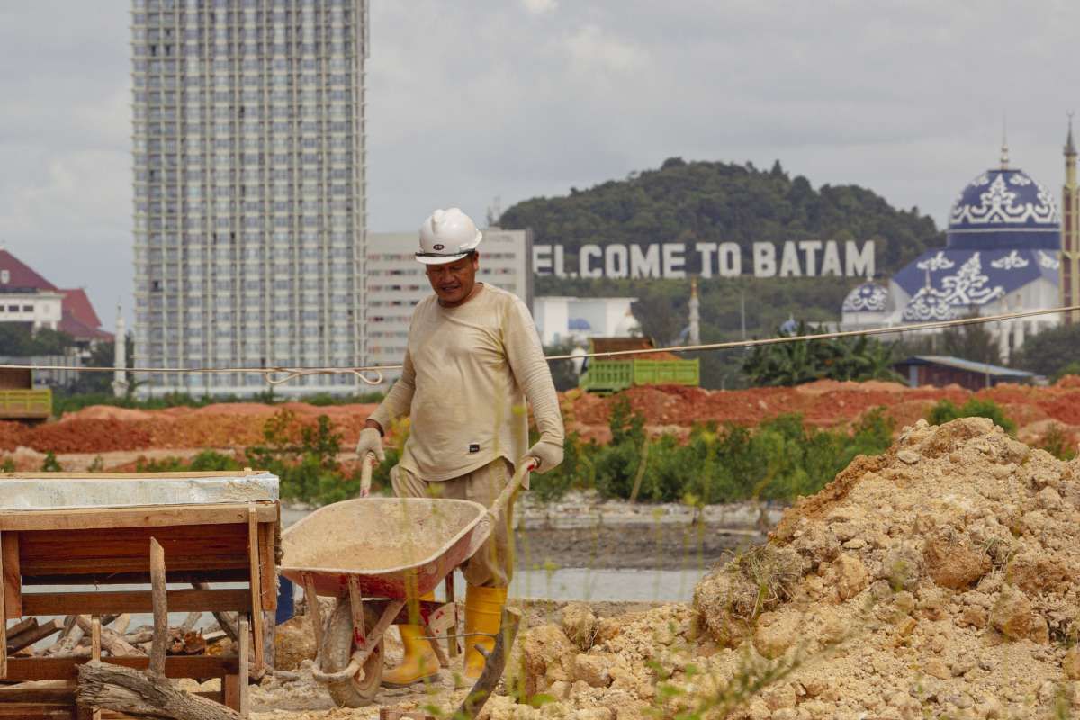 Target Berat Menciptakan Lapangan Pekerjaan