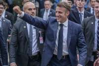 Gara-Gara Iring-Iringan Trump, Macron Terjebak Macet di New York