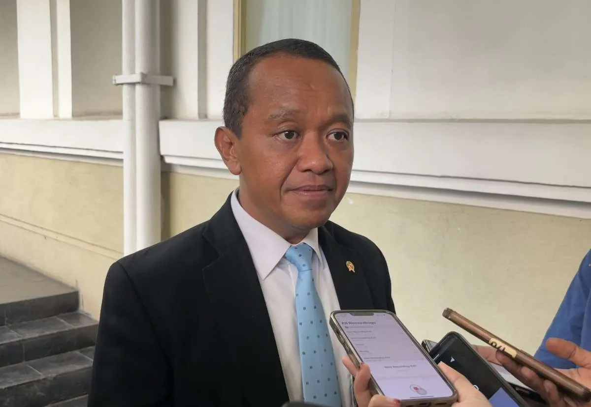 Bahlil Buka Suara Soal Pengganti Wamenaker Immanuel Ebenezer