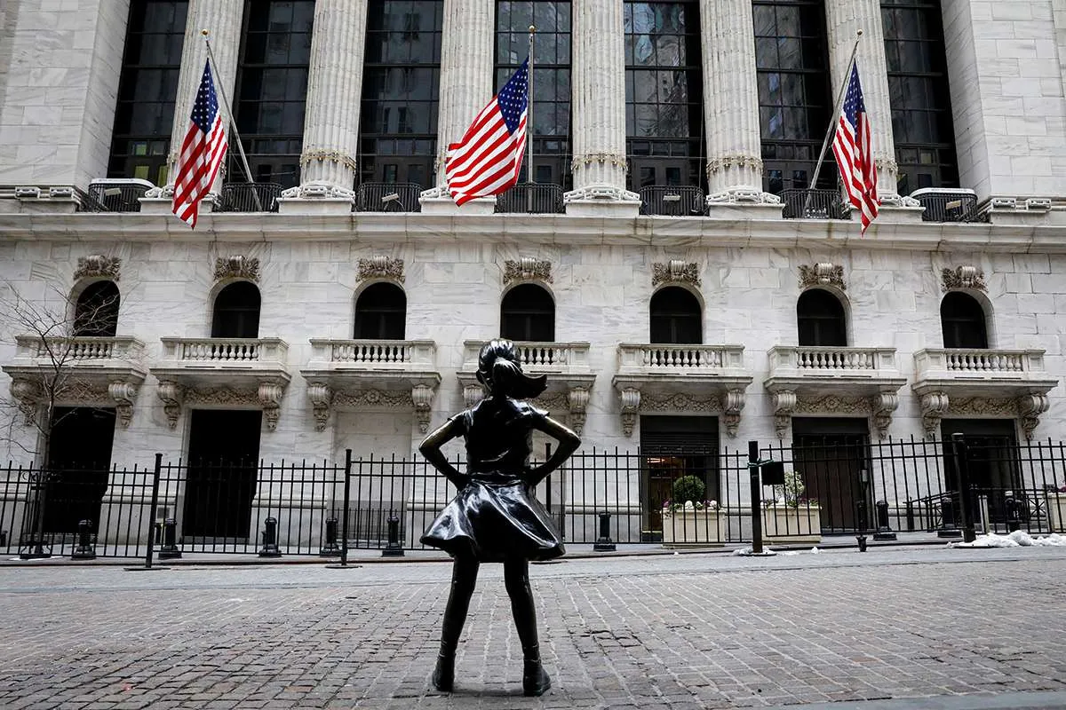 S&P 500 dan Nasdaq ditutup di rekor tertinggi, pasar menanti pertemuan The Fed