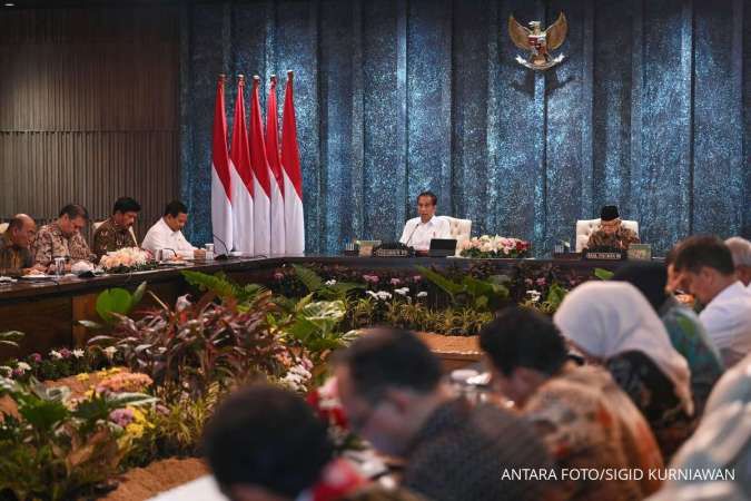 Instruksi Jokowi pada Sidang Kabinet Paripurna di Istana Garuda IKN Nusantara