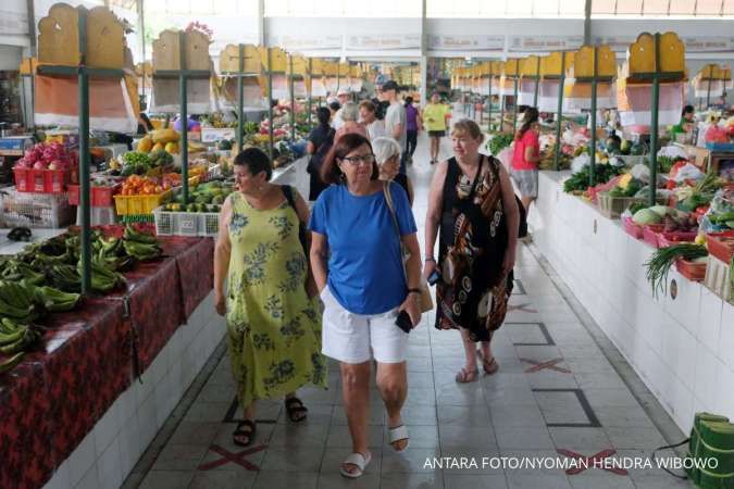 BPS: Jumlah Kunjungan Wisatawan Asing Capai 12,75 Juta Januari-Oktober 2025