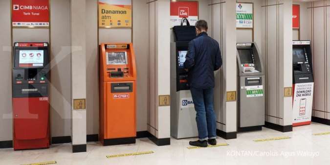 Bakal diblokir bank di Indonesia, mari mengenal kartu ATM magnetic stripe