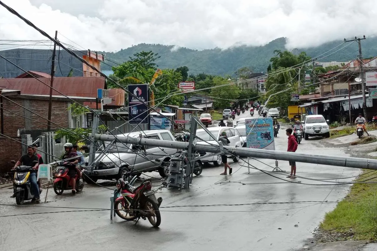 Sempat terputus akibat gempa Sulbar, jalur darat Majene-Mamuju kembali pulih